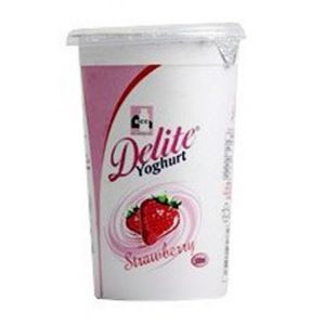 KCC Delite Strawberry Flavoured Yogurt Cup 500ml