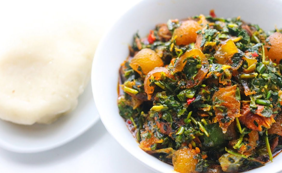 EDIKAI IKONG WITH POUNDED YAM